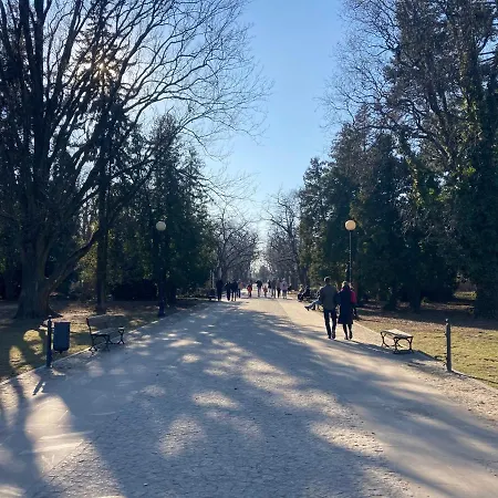 Beautiful Vintage Apartment In Old Mokotow District Apartman Varsó