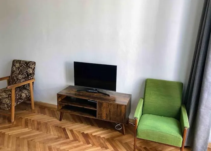 Beautiful Vintage Apartment In Old Mokotow District Appartamento *