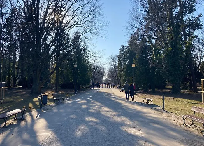 Beautiful Vintage Apartment In Old Mokotow District Appartamento Varsavia